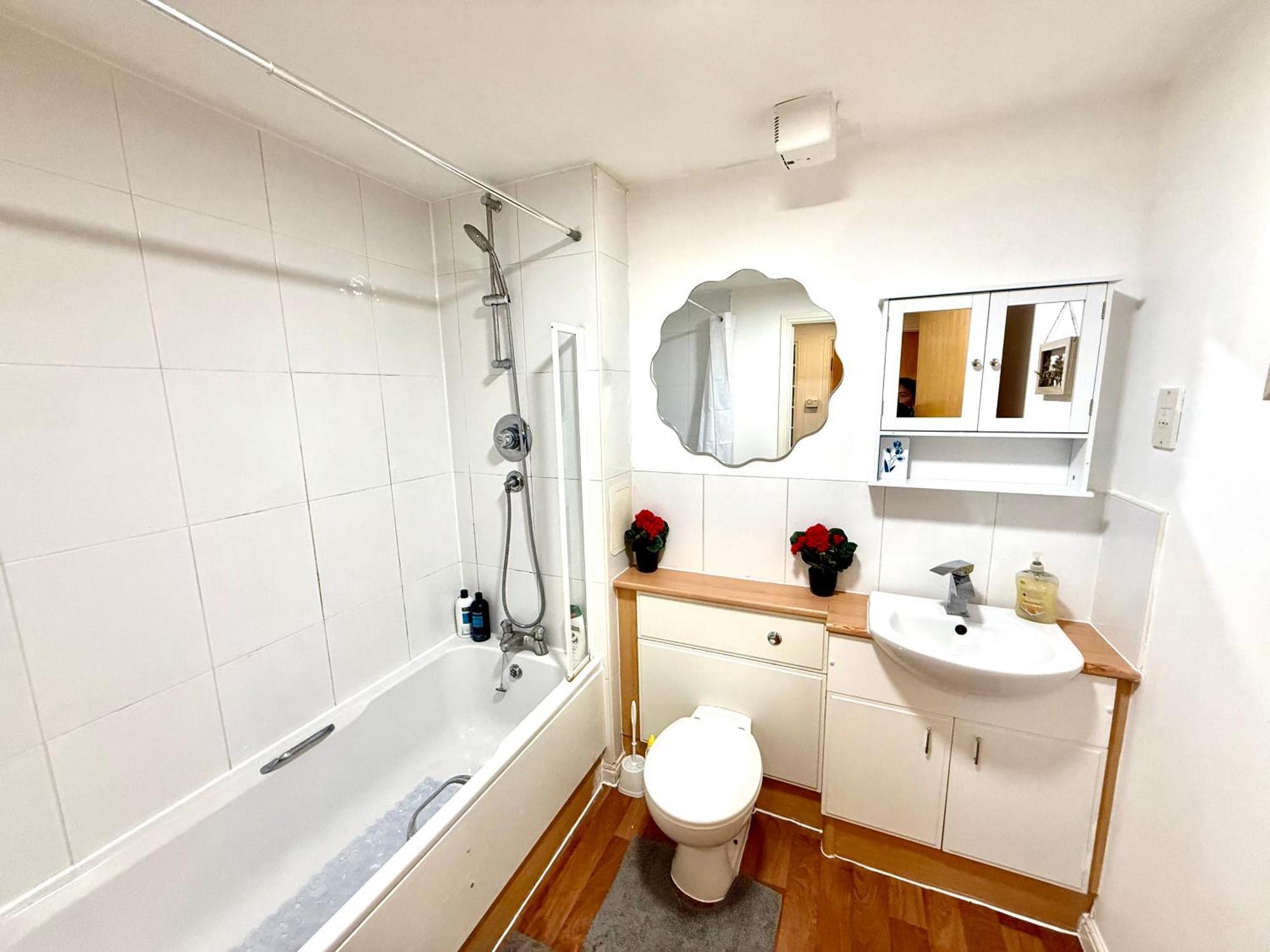 Pilrig Heights - Fast Wifi And Parking Available Édimbourg